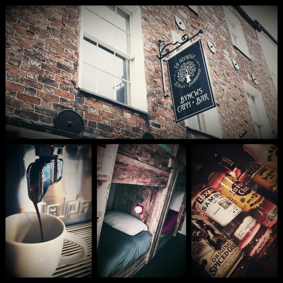 카나번 Ty Glyndwr Bunkhouse, Bar And Cafe 호스텔 외부 사진