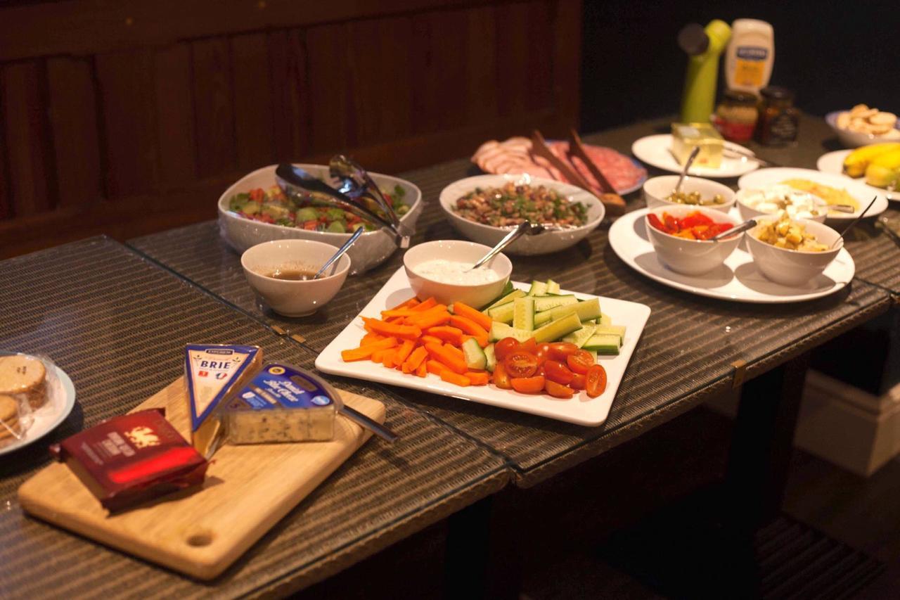 카나번 Ty Glyndwr Bunkhouse, Bar And Cafe 호스텔 외부 사진